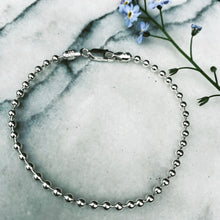 Load image into Gallery viewer, Silver Bead on chain bracelet
